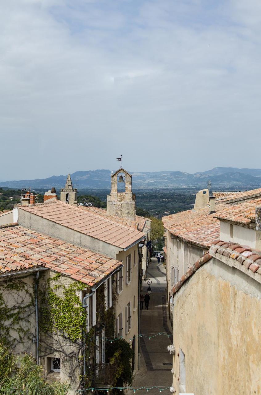 Hotel Les Remparts Venasque Exteriör bild